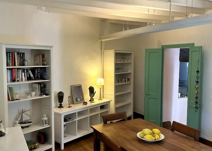 Domu Antiga Collinas Encantadora Casa Sarda Con Patio Privado-Hasta 5 Huespedes 度假居