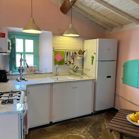 Domu Antiga Encantadora Casa Sarda Con Patio Privado-hasta 5 Huespedes Semesterbostad