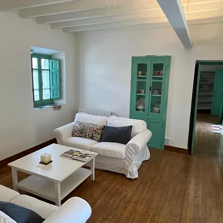 Domu Antiga Encantadora Casa Sarda Con Patio Privado-hasta 5 Huespedes Semesterbostad Collinas